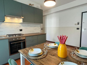 Cozy & Budget Apartment near the Beach Domaso